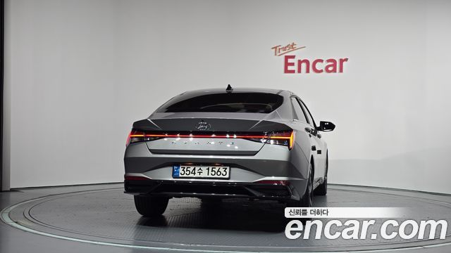 Hyundai Avante (CN7) 1.6 Inspiration 2022 — фото 4
