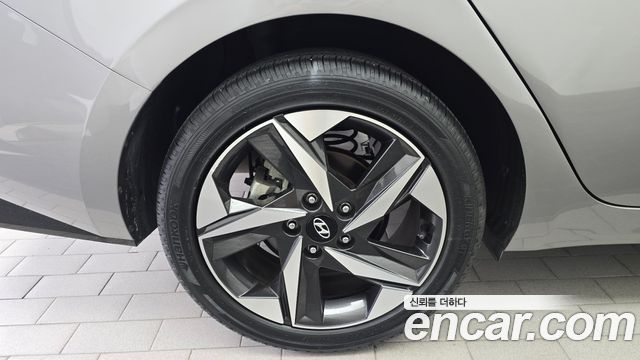 Hyundai Avante (CN7) 1.6 Inspiration 2022 — фото 5