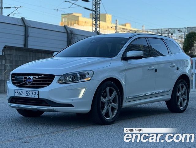 Volvo XC60 D5 AWD 1st 2014 — фото 2