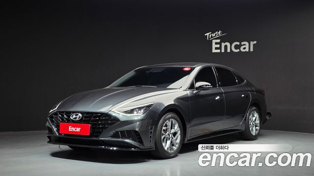 Hyundai Sonata (DN8) 2.0 Modern