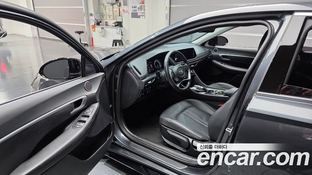 Hyundai Sonata (DN8) 2.0 Modern 2023 — фото 10