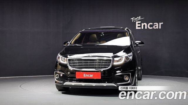 Kia Carnival 9-seater Prestige 2016 — фото 3