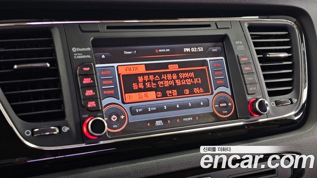 Kia Carnival 9-seater Prestige 2016 — фото 15
