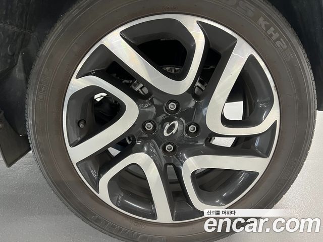 Renault Korea QM3 RE 2016 — фото 24