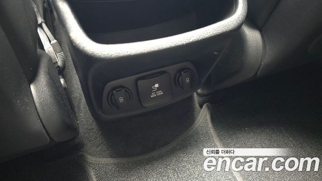 Hyundai Santa Fe (TM) Gasoline 2.0T 2WD Inspiration 2019 — фото 32