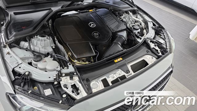 Mercedes-Benz E-Class (W214) E300 4MATIC AMG Line 2024 — фото 6