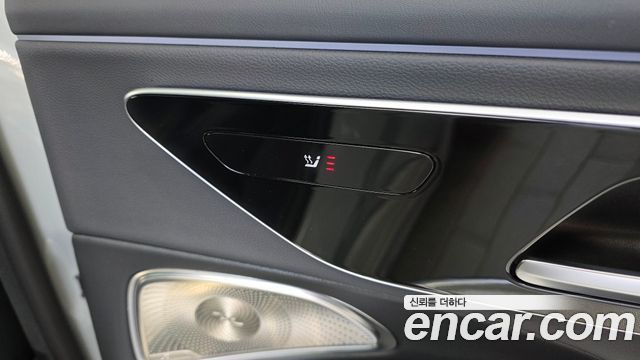 Mercedes-Benz E-Class (W214) E300 4MATIC AMG Line 2024 — фото 18