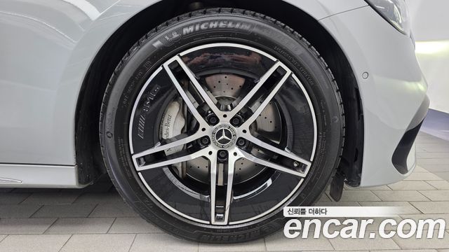 Mercedes-Benz E-Class (W214) E300 4MATIC AMG Line 2024 — фото 21