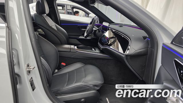 Mercedes-Benz E-Class (W214) E300 4MATIC AMG Line 2024 — фото 26