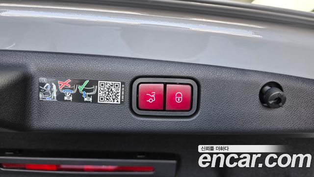 Mercedes-Benz E-Class (W214) E300 4MATIC AMG Line 2024 — фото 30