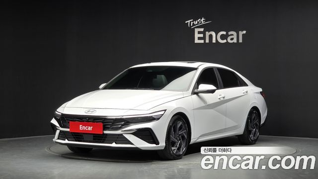 Hyundai Avante Hybrid (CN7) Inspiration