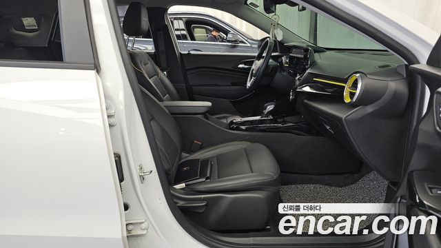 Chevrolet Trax Crossover 1.2 ACTIV 2024 — фото 11