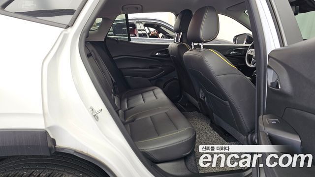 Chevrolet Trax Crossover 1.2 ACTIV 2024 — фото 12