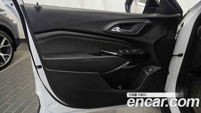 Chevrolet Trax Crossover 1.2 ACTIV 2024 — фото 24