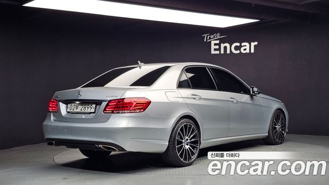 Mercedes-Benz E-Class (W212) E220 Bluetec Avantgarde Sport 2016 — фото 2