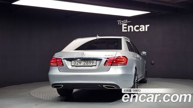 Mercedes-Benz E-Class (W212) E220 Bluetec Avantgarde Sport 2016 — фото 4