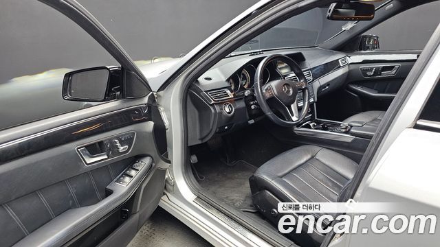 Mercedes-Benz E-Class (W212) E220 Bluetec Avantgarde Sport 2016 — фото 10