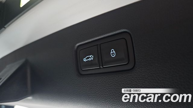 Genesis GV70 2.5T Gasoline 2WD 2022 — фото 18