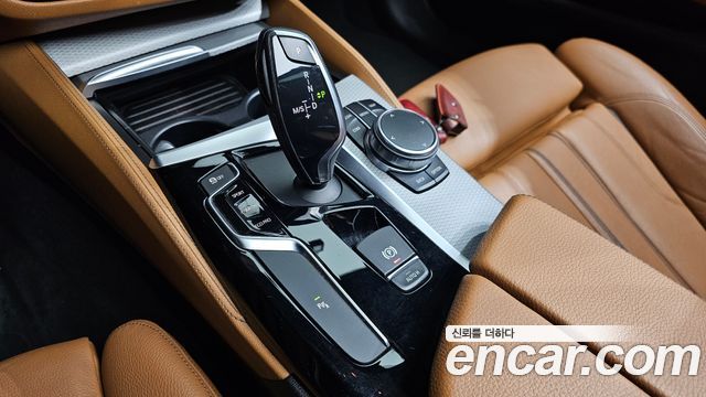 BMW 5 Series (G30) 520d M Sport Special Edition 2018 — фото 9