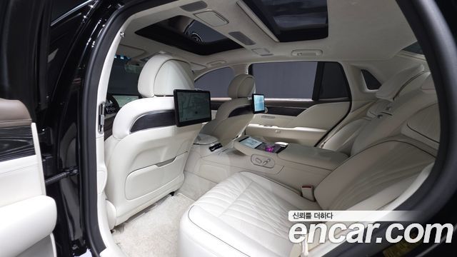Genesis G90 (RS4) Gasoline 3.5 Turbo e-S/C AWD 2023 — фото 22