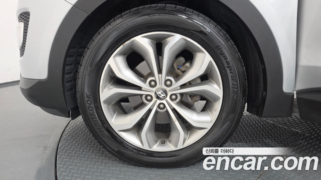 Hyundai Santa Fe (DM) Diesel(e-VGT) 2.0 2WD Premium 2013 — фото 5
