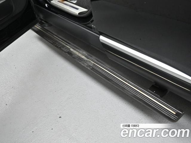 Land Rover Range Rover (IV) 4.4 SDV8 AB DIESEL 2017 — фото 5