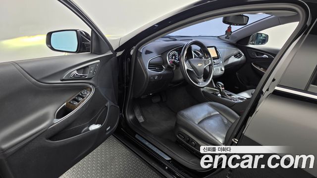 Chevrolet Malibu 2.0 Turbo Perfect Black 2019 — фото 10