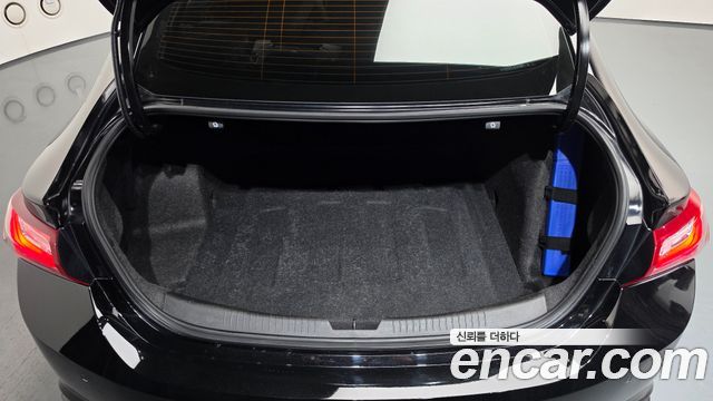 Chevrolet Malibu 2.0 Turbo Perfect Black 2019 — фото 19