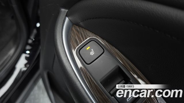 Chevrolet Malibu 2.0 Turbo Perfect Black 2019 — фото 35
