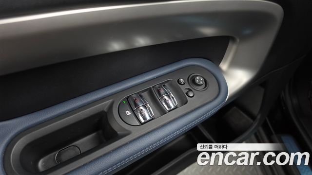 MINI Cooper S Countryman ALL4 2nd 2023 — фото 27