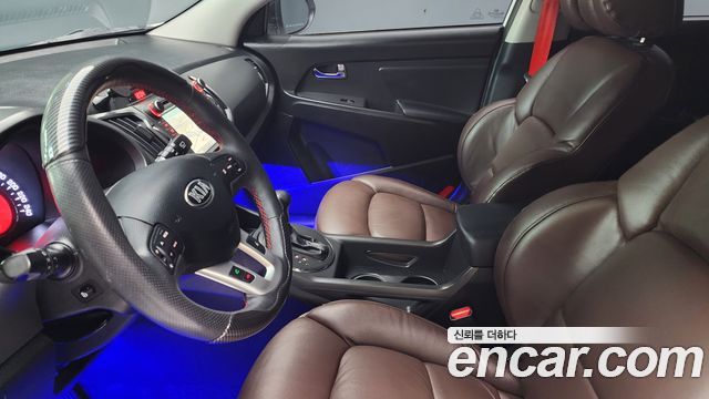 Kia Sportage R Diesel 2WD TLX High-Deluxe 2013 — фото 15