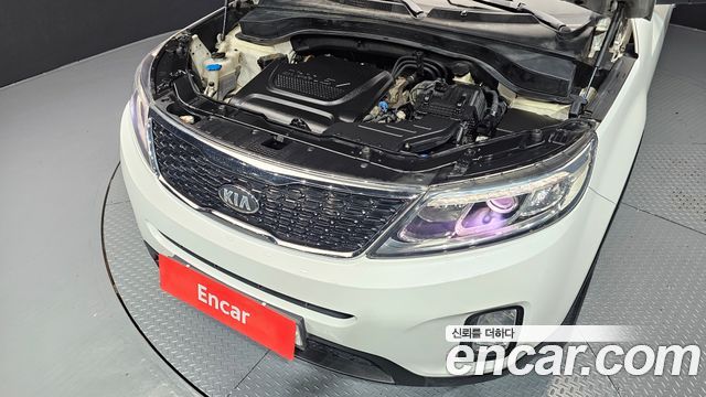Kia Sorento R Diesel 2.0 2WD Limited 2013 — фото 6