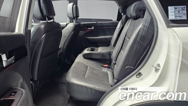 Kia Sorento R Diesel 2.0 2WD Limited 2013 — фото 12