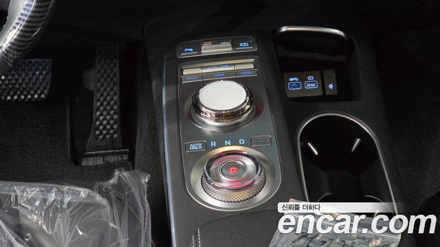 Genesis GV70 2.5T Gasoline AWD 2023 — фото 9