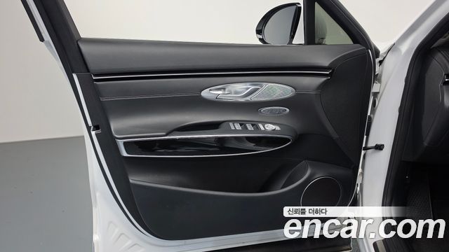 Genesis GV70 2.5T Gasoline AWD 2023 — фото 24