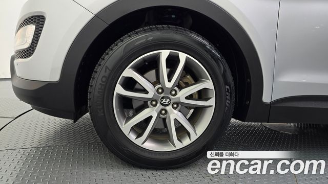 Hyundai Santa Fe (DM) Diesel(e-VGT) 2.0 2WD Premium 2013 — фото 5