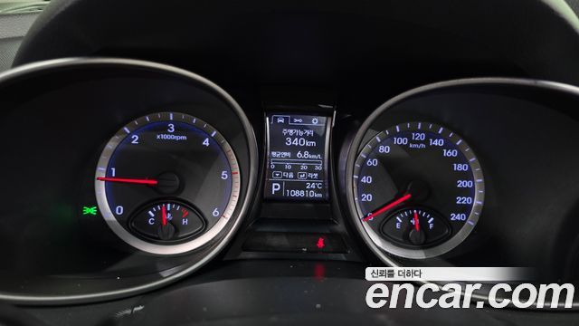 Hyundai Santa Fe (DM) Diesel(e-VGT) 2.0 2WD Premium 2013 — фото 8