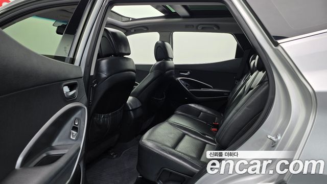 Hyundai Santa Fe (DM) Diesel(e-VGT) 2.0 2WD Premium 2013 — фото 12