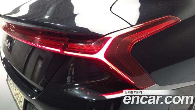 Kia K8 2.5 Gasoline 2WD Signature 2022 — фото 23