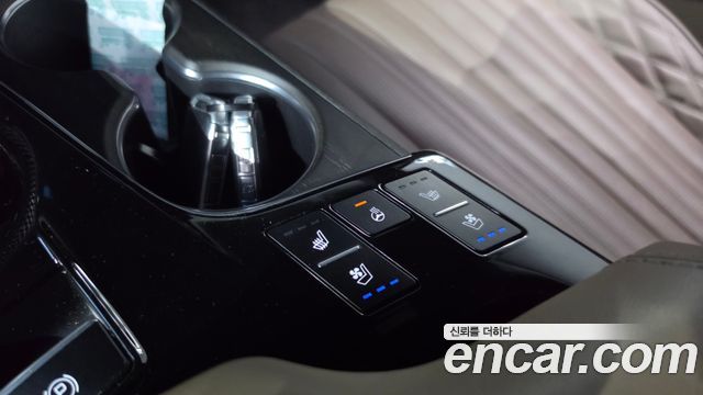 Kia K8 2.5 Gasoline 2WD Signature 2022 — фото 33