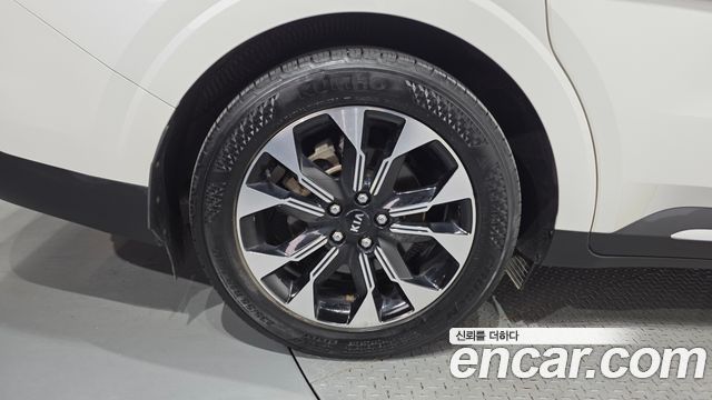 Kia Carnival (IV) Diesel 7-Seater Signature 2021 — фото 5