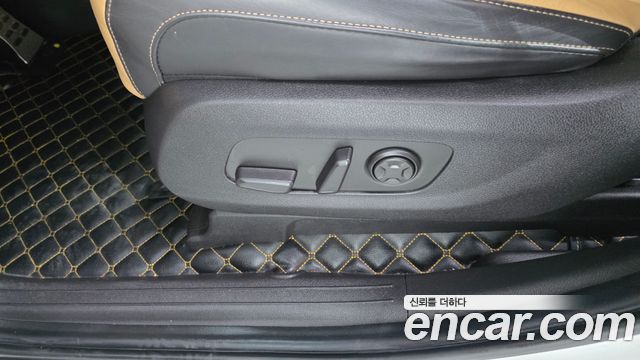 Kia Carnival (IV) Diesel 7-Seater Signature 2021 — фото 31