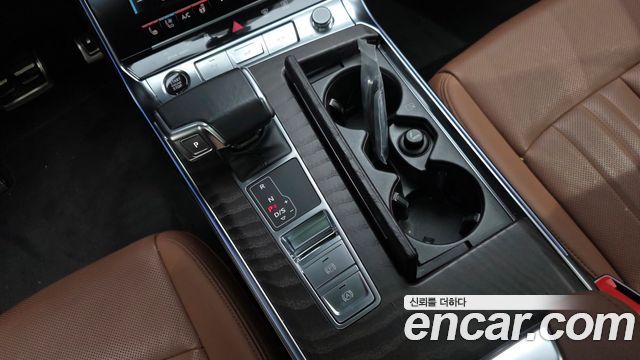 Audi A6 (C8) 45 TFSI Quattro Premium 2022 — фото 9