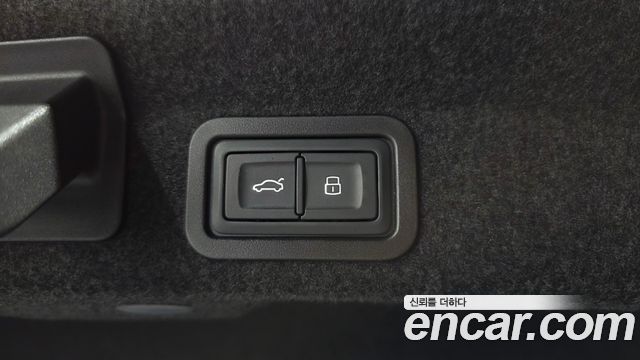 Audi A6 (C8) 45 TFSI Quattro Premium 2022 — фото 24