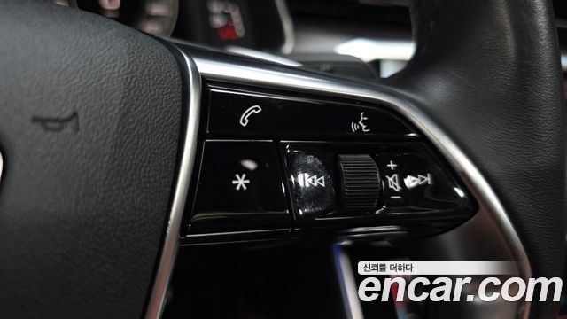 Audi A6 (C8) 45 TFSI Quattro Premium 2022 — фото 37