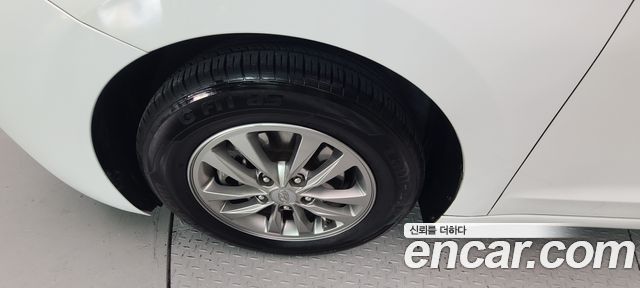 Hyundai Avante (AD) 1.6 Smart 2020 — фото 18