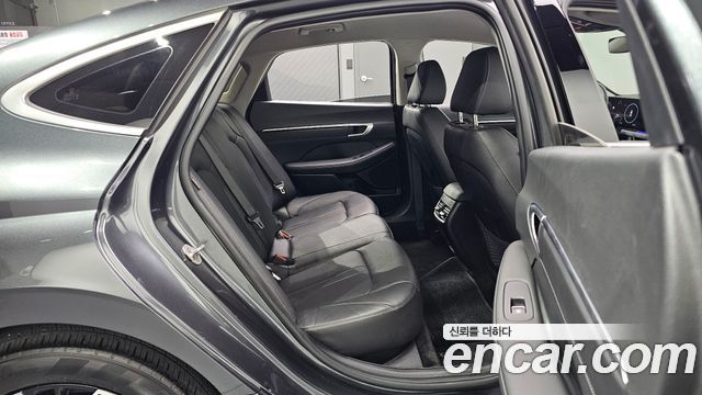 Hyundai Sonata The Edge (DN8) 2.0 Exclusive 2024 — фото 11