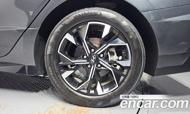 Hyundai Sonata The Edge (DN8) 2.0 Exclusive 2024 — фото 21