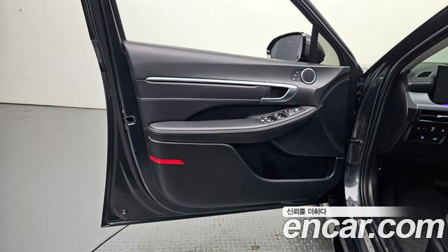 Hyundai Sonata The Edge (DN8) 2.0 Exclusive 2024 — фото 24