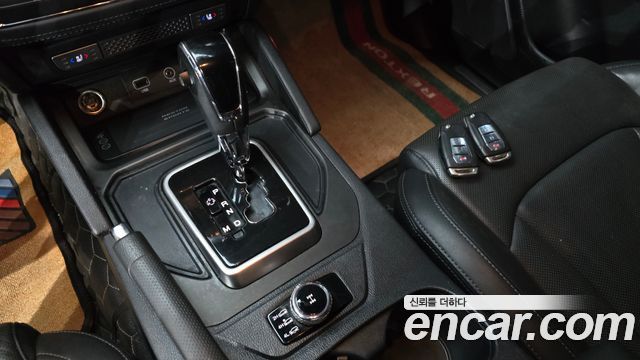 KG Mobility (SsangYong) Rexton Sports Diesel 2.2 4WD Noblesse 2019 — фото 9